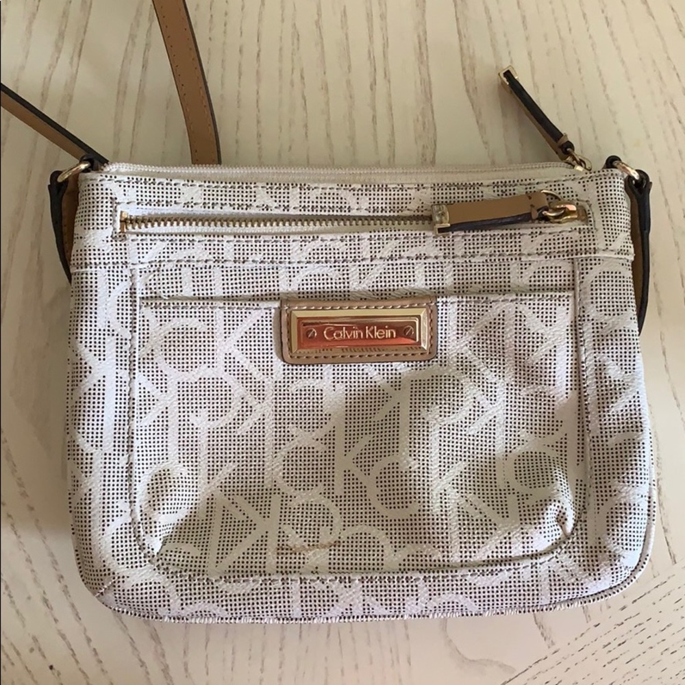 Calvin Klein crossbody white with leather trim new